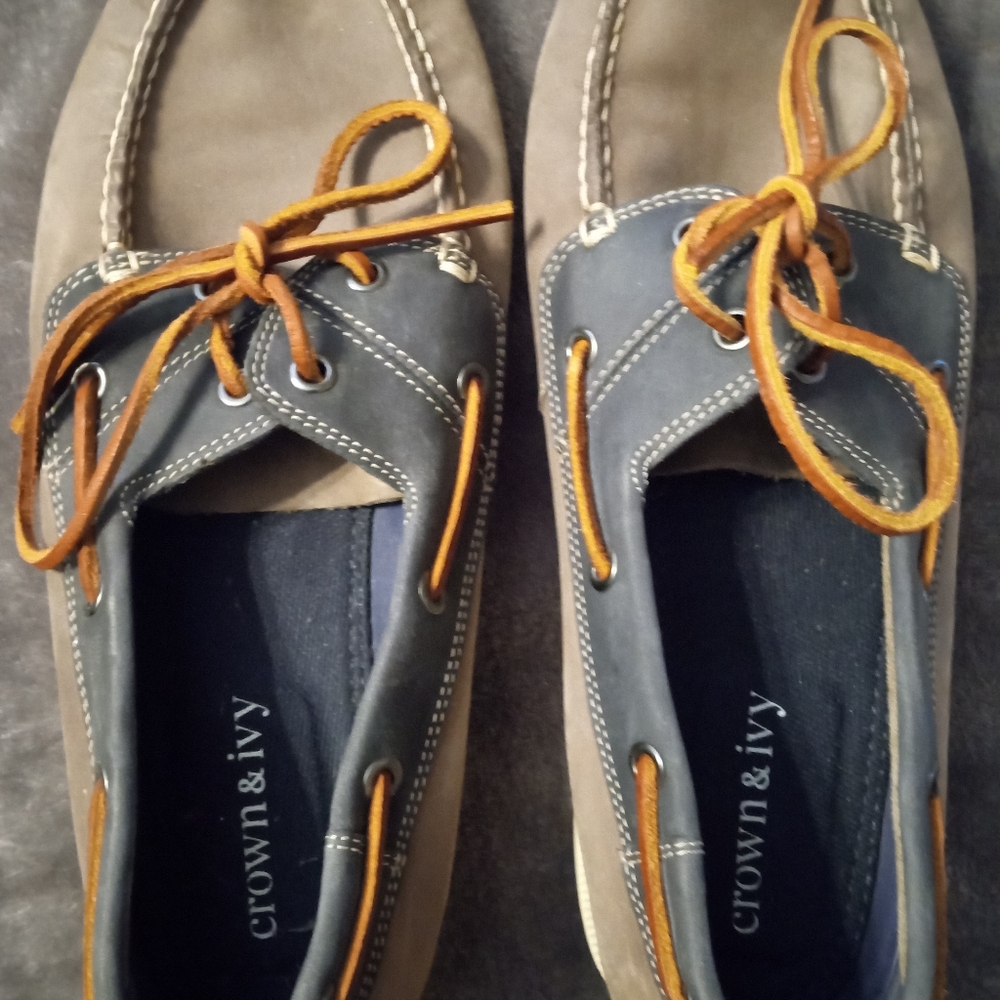 Men's Crown and Ivy boat shoes.